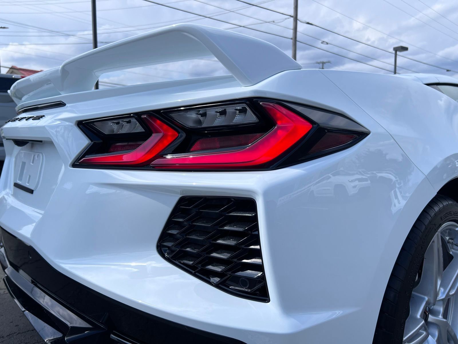 Used 2023 Chevrolet Corvette Stingray Coupe w/ Z51 Performance Package image 9