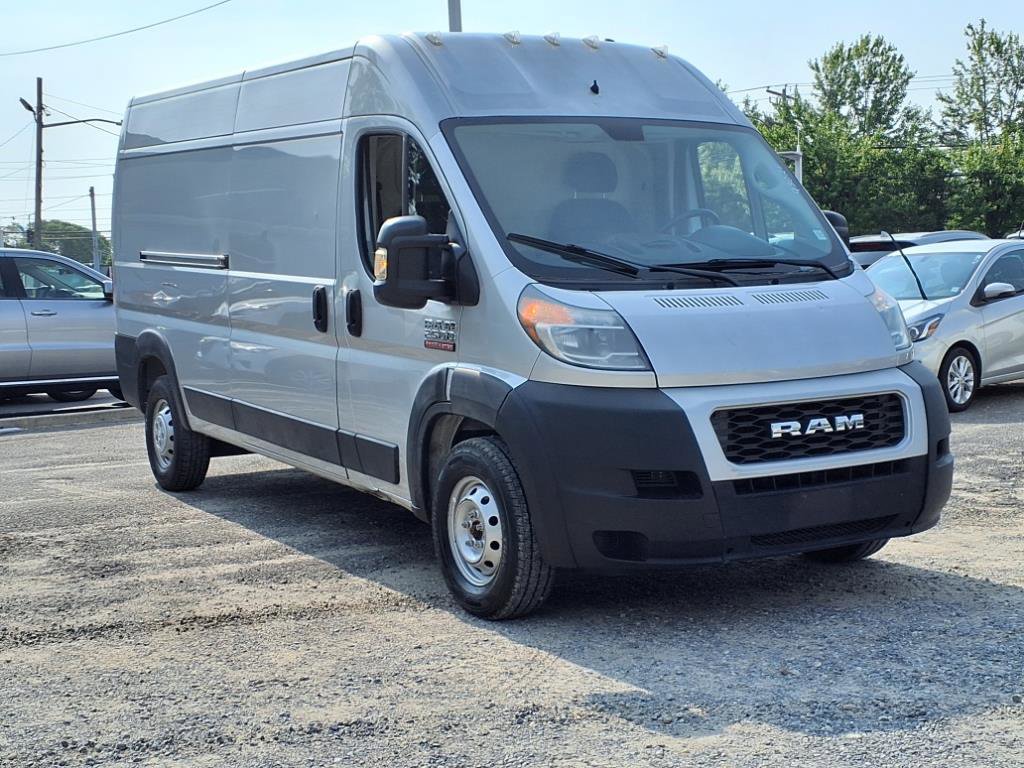 Used 2019 RAM ProMaster 2500 w/ Interior Convenience Group image 3