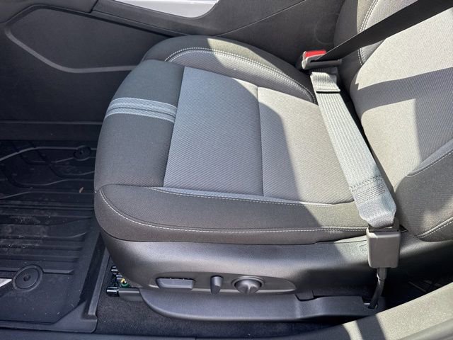 New 2025 Chevrolet Blazer LT w/ Convenience Package FWD image 10