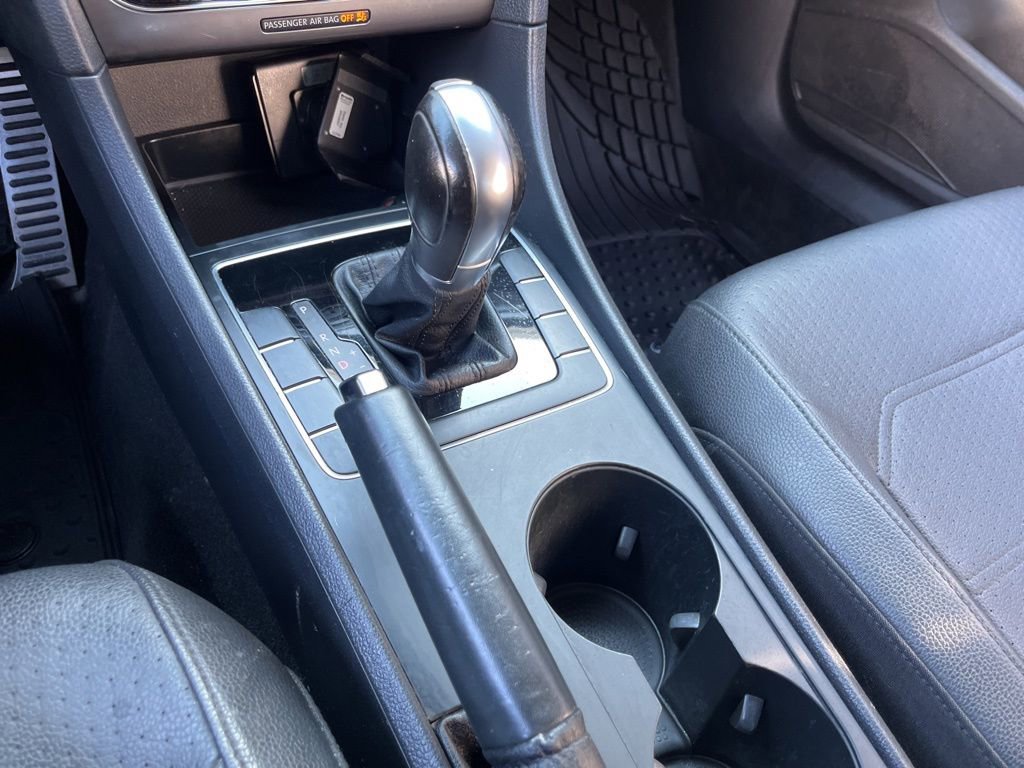 Used 2017 Volkswagen Passat 1.8T R-Line image 57