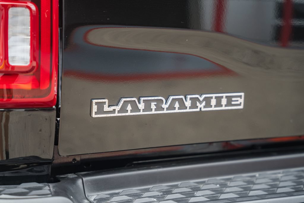 New 2026 RAM 2500 Laramie AWD/4WD image 9