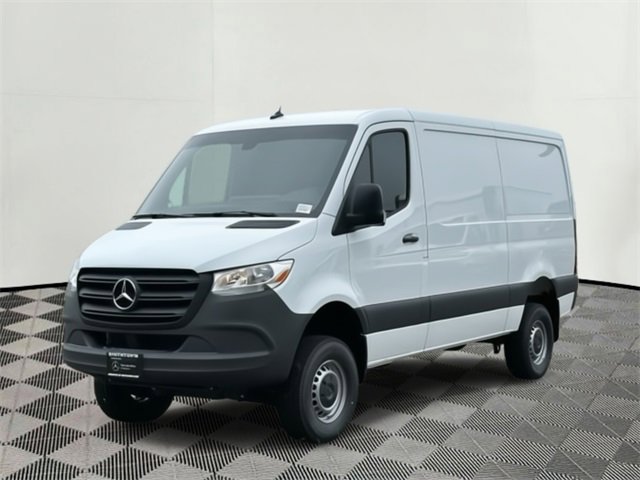 Used 2024 Mercedes-Benz Sprinter 2500 image 6