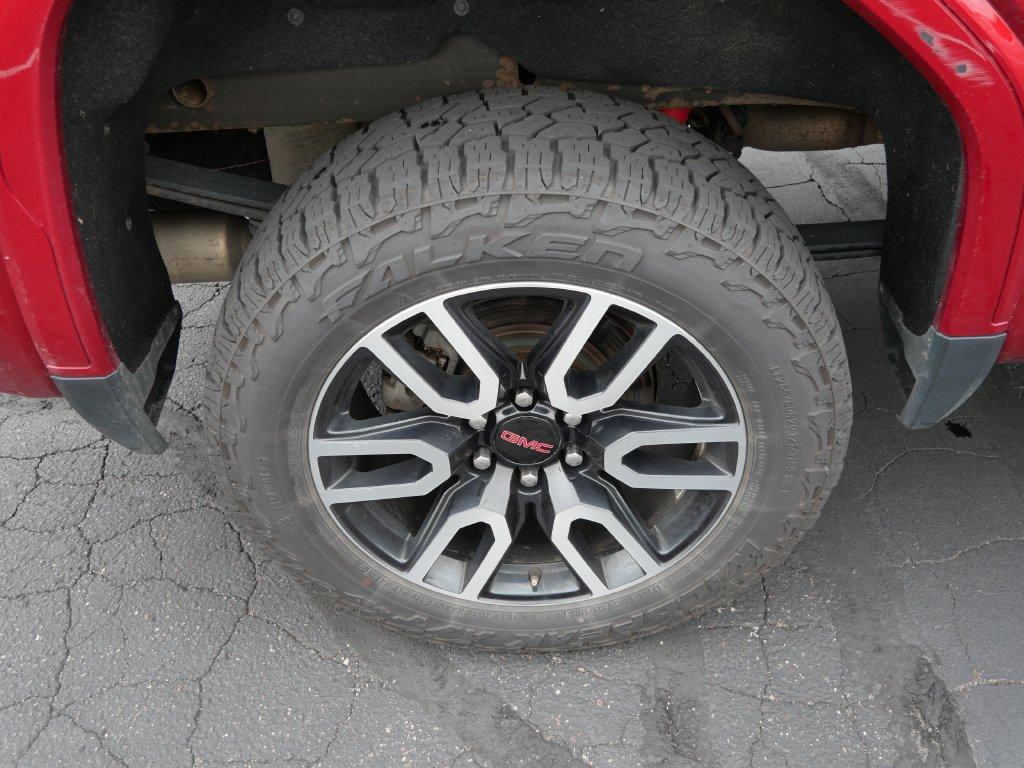 Used 2022 GMC Sierra 1500 AT4 w/ AT4 Premium Package AWD/4WD image 14