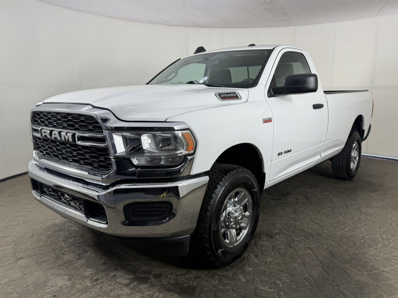 Used 2020 RAM 2500 Tradesman AWD/4WD image 3