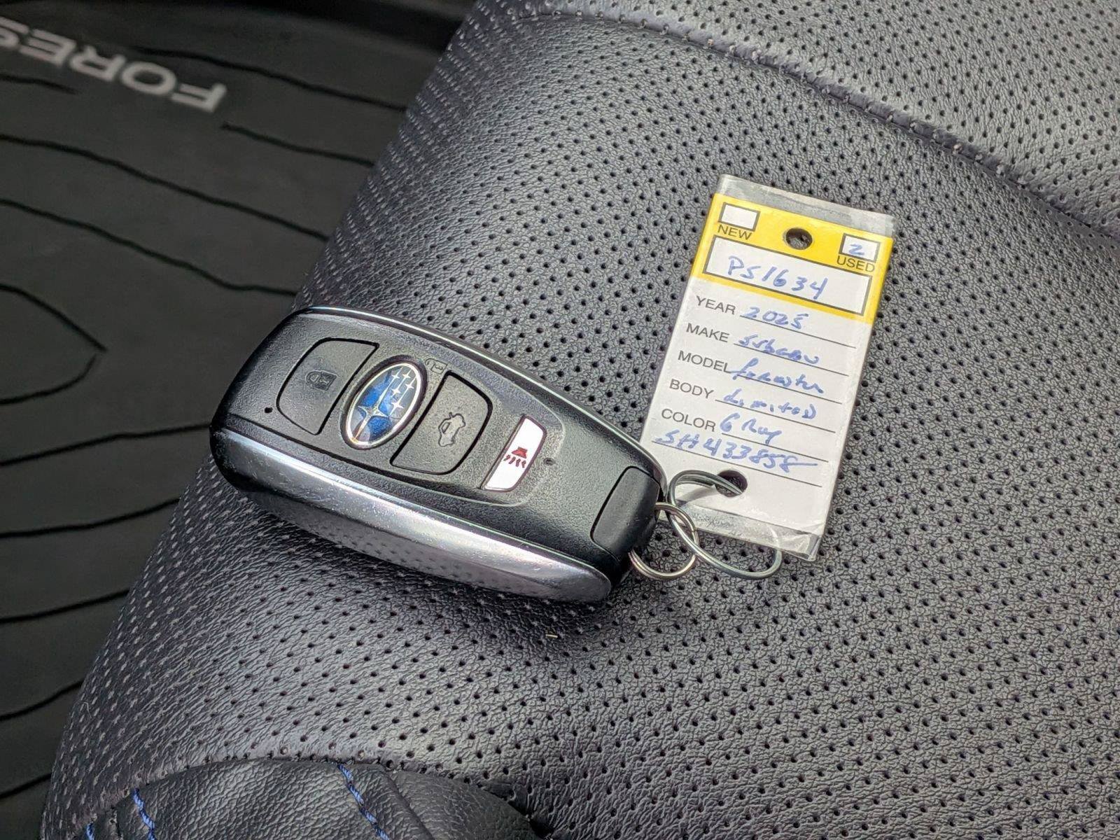 Used 2025 Subaru Forester Limited AWD/4WD image 18