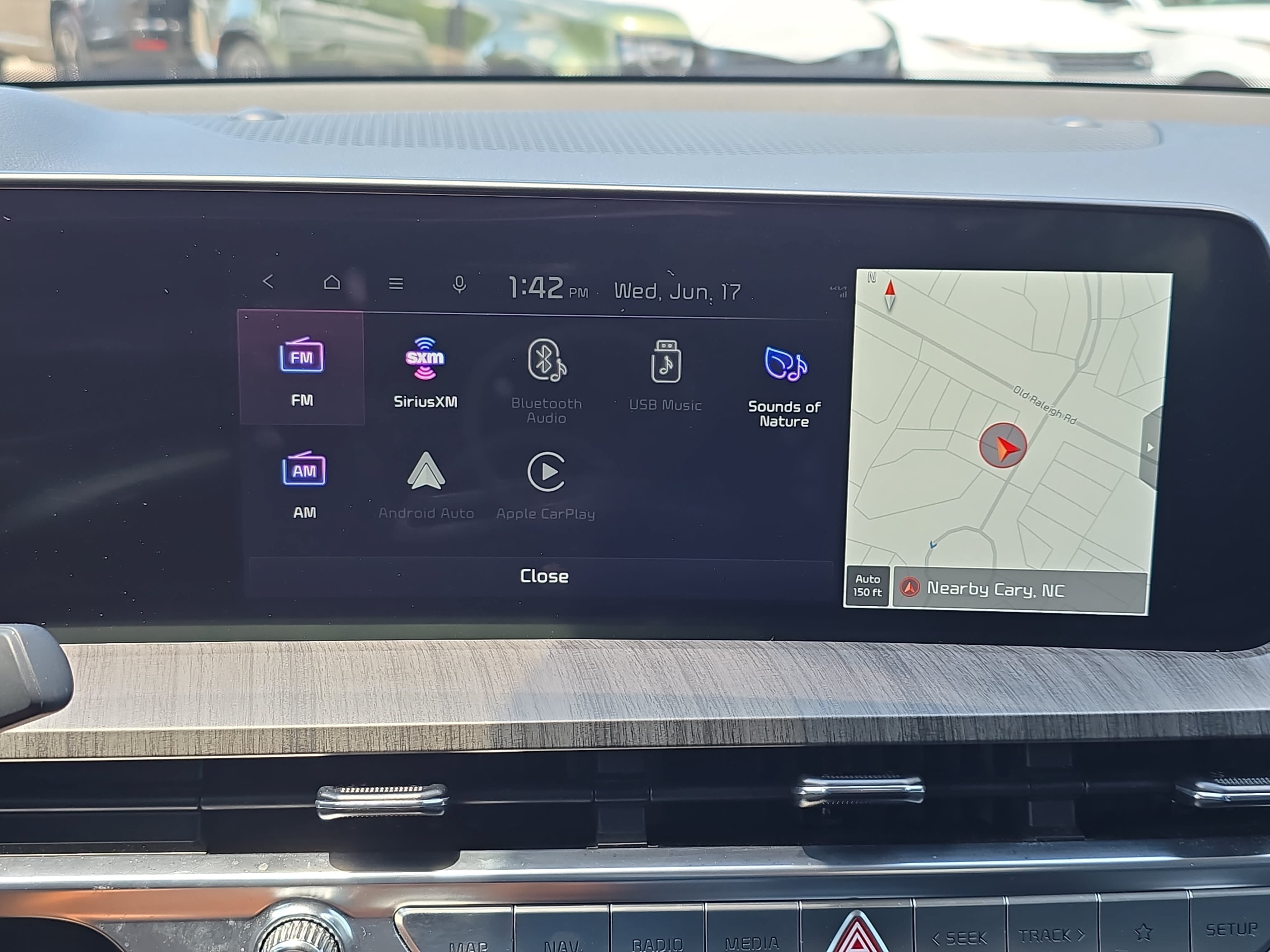 Used 2023 Kia Telluride SX FWD image 25