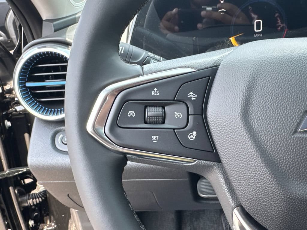 New 2026 Chevrolet Trax LT w/ Driver Confidence Package FWD image 26