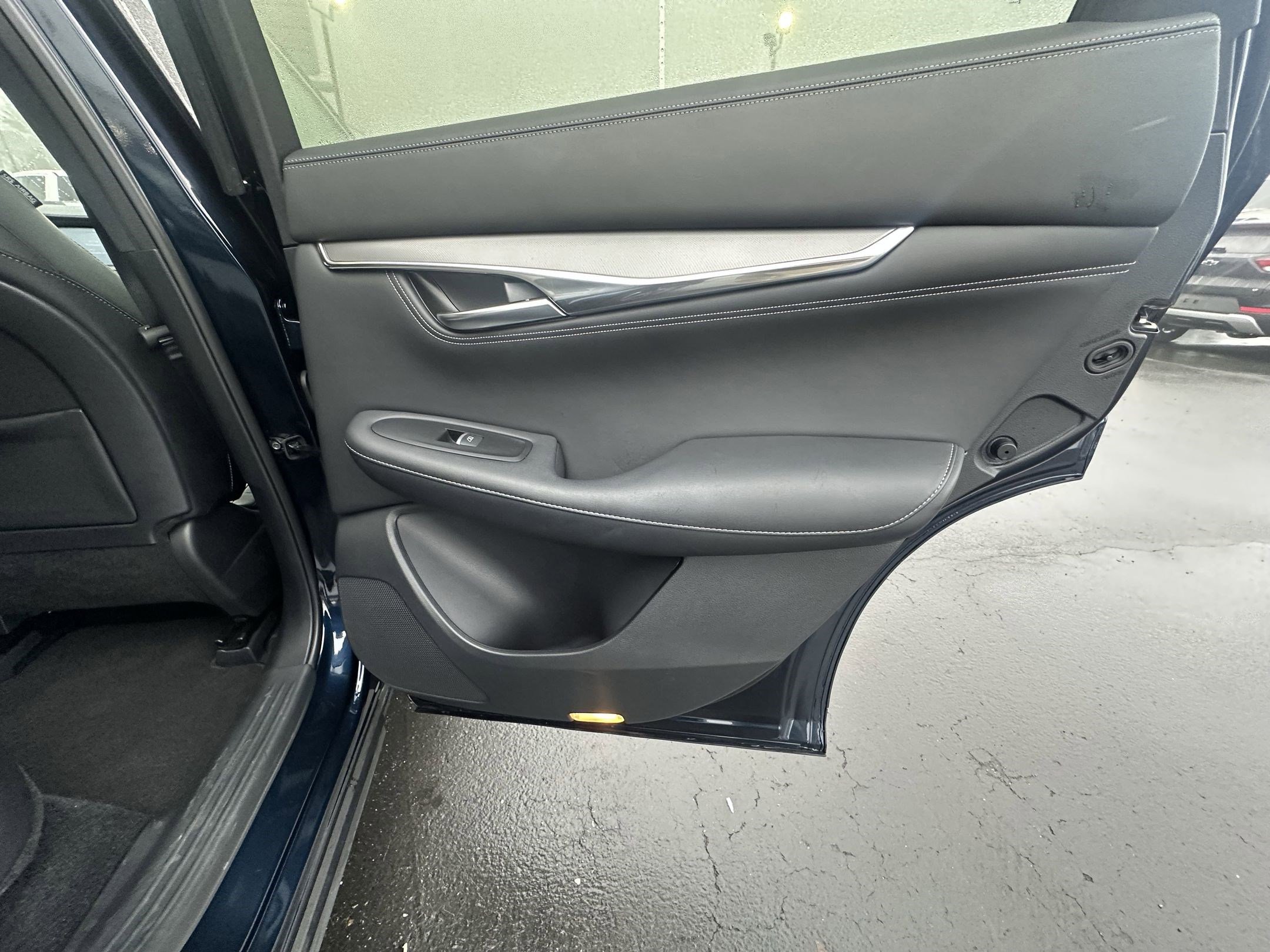 Used 2023 INFINITI QX55 Luxe w/ Cargo Package image 13