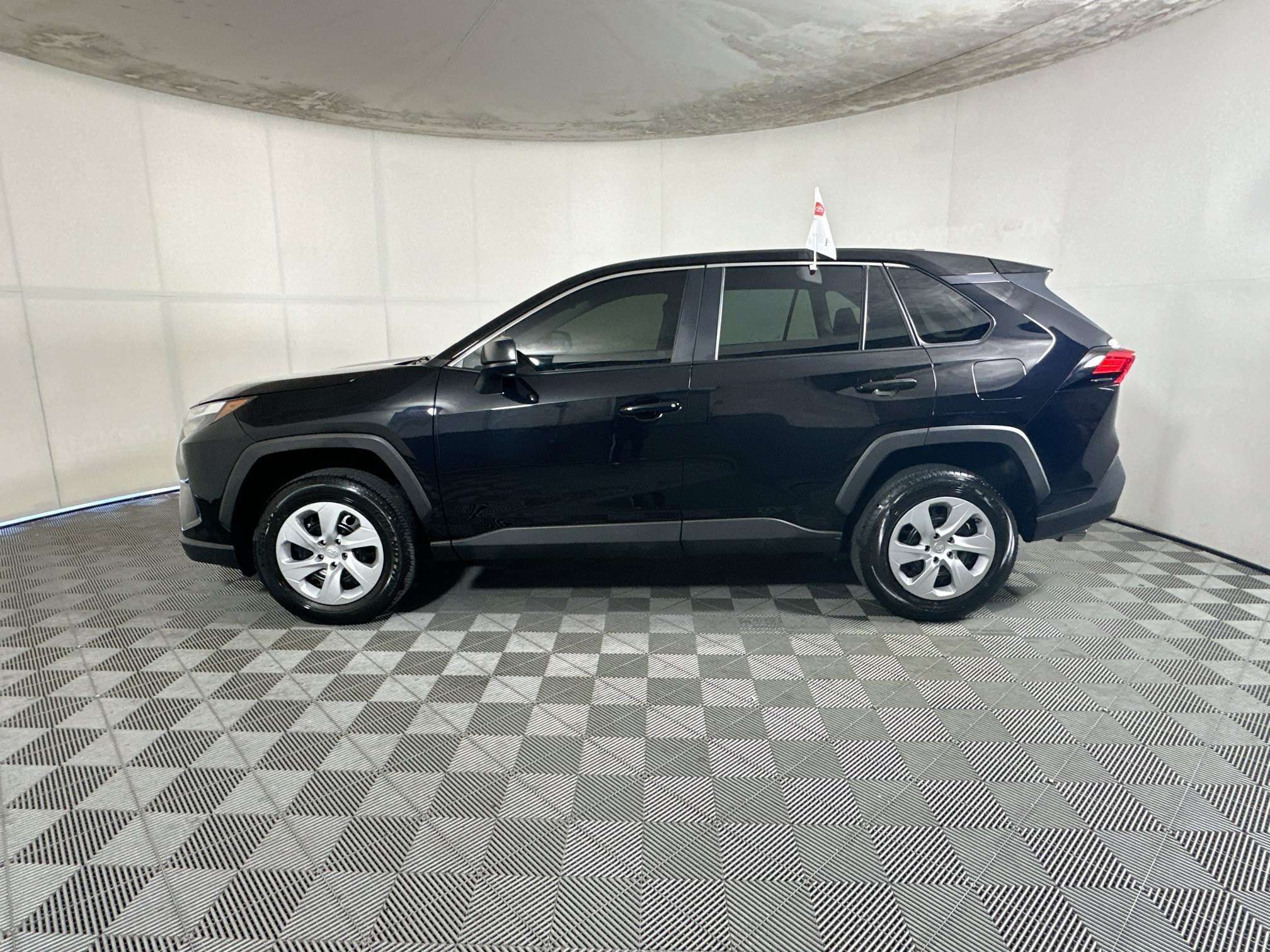 Used 2025 Toyota RAV4 LE FWD image 6