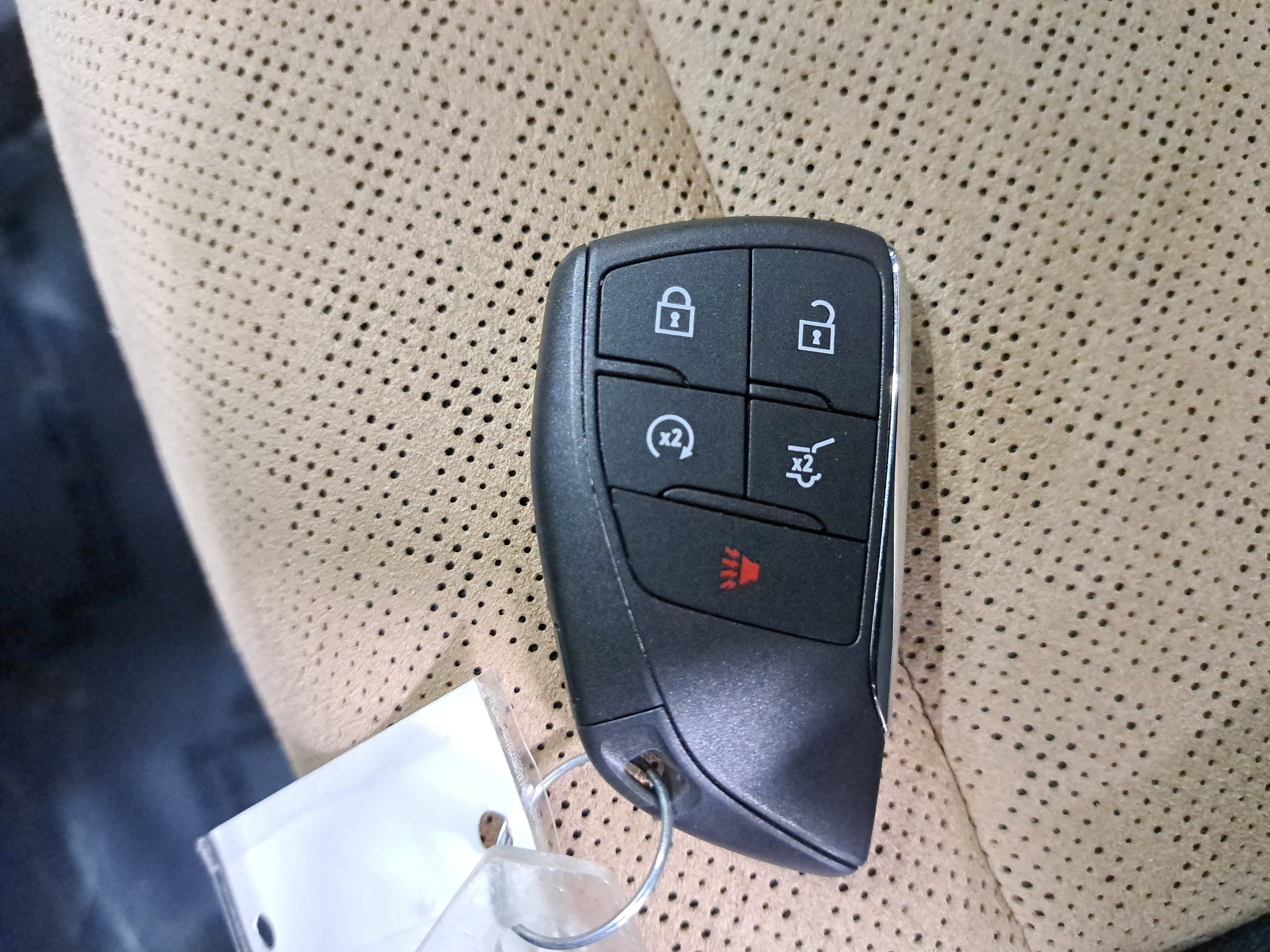 Used 2026 Chevrolet Equinox ACTIV w/ Convenience Package III FWD image 37