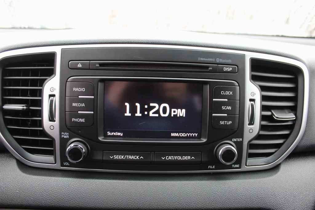 Used 2017 Kia Sportage LX image 18