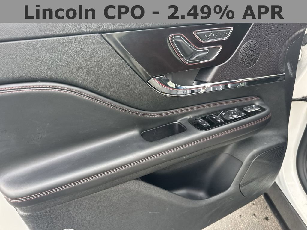 Certified 2025 Lincoln Corsair Reserve image 15