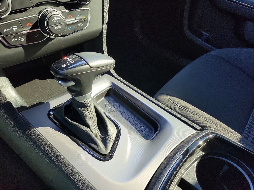 Used 2023 Dodge Charger R/T w/ Blacktop Package image 16