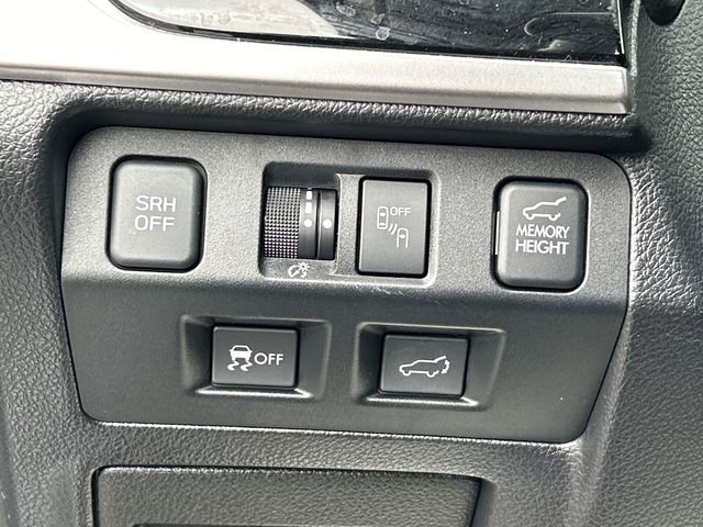 Used 2017 Subaru Forester 2.5i Limited image 21