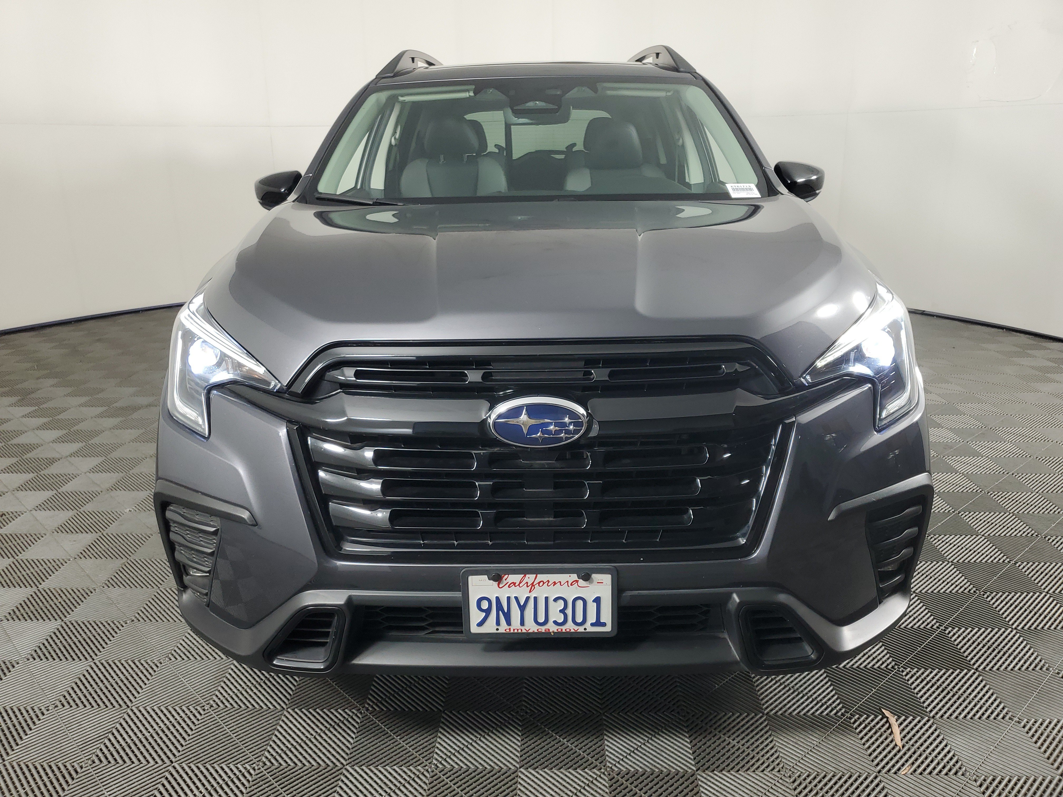 Used 2024 Subaru Ascent Onyx Edition AWD/4WD image 9