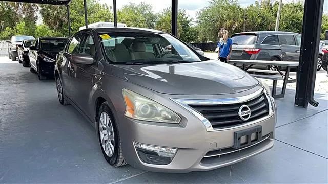 Used 2014 Nissan Altima 2.5 S FWD image 12