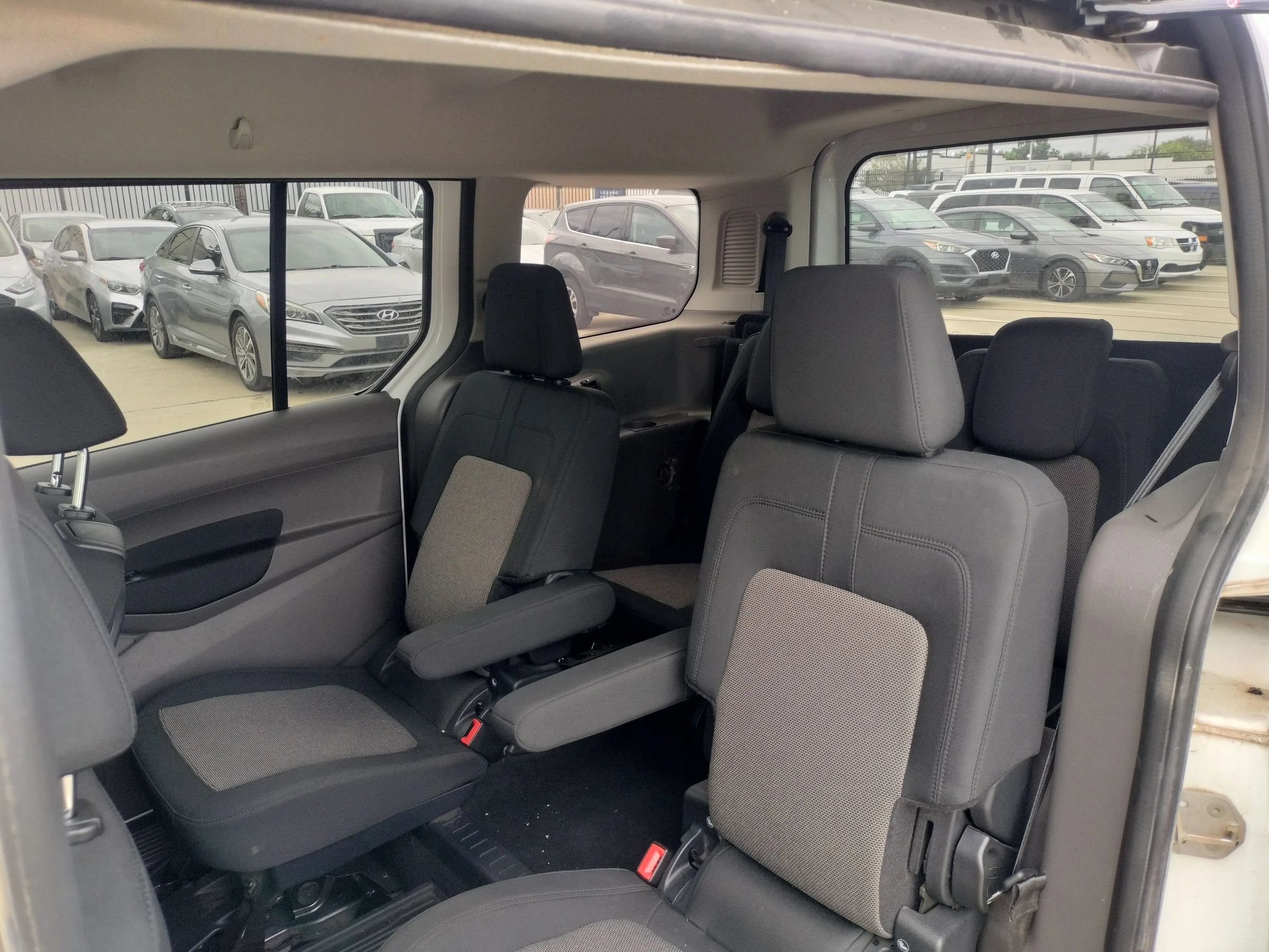 Used 2022 Ford Transit Connect XL FWD image 22