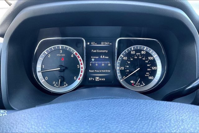 Used 2017 Nissan Titan SV RWD image 19