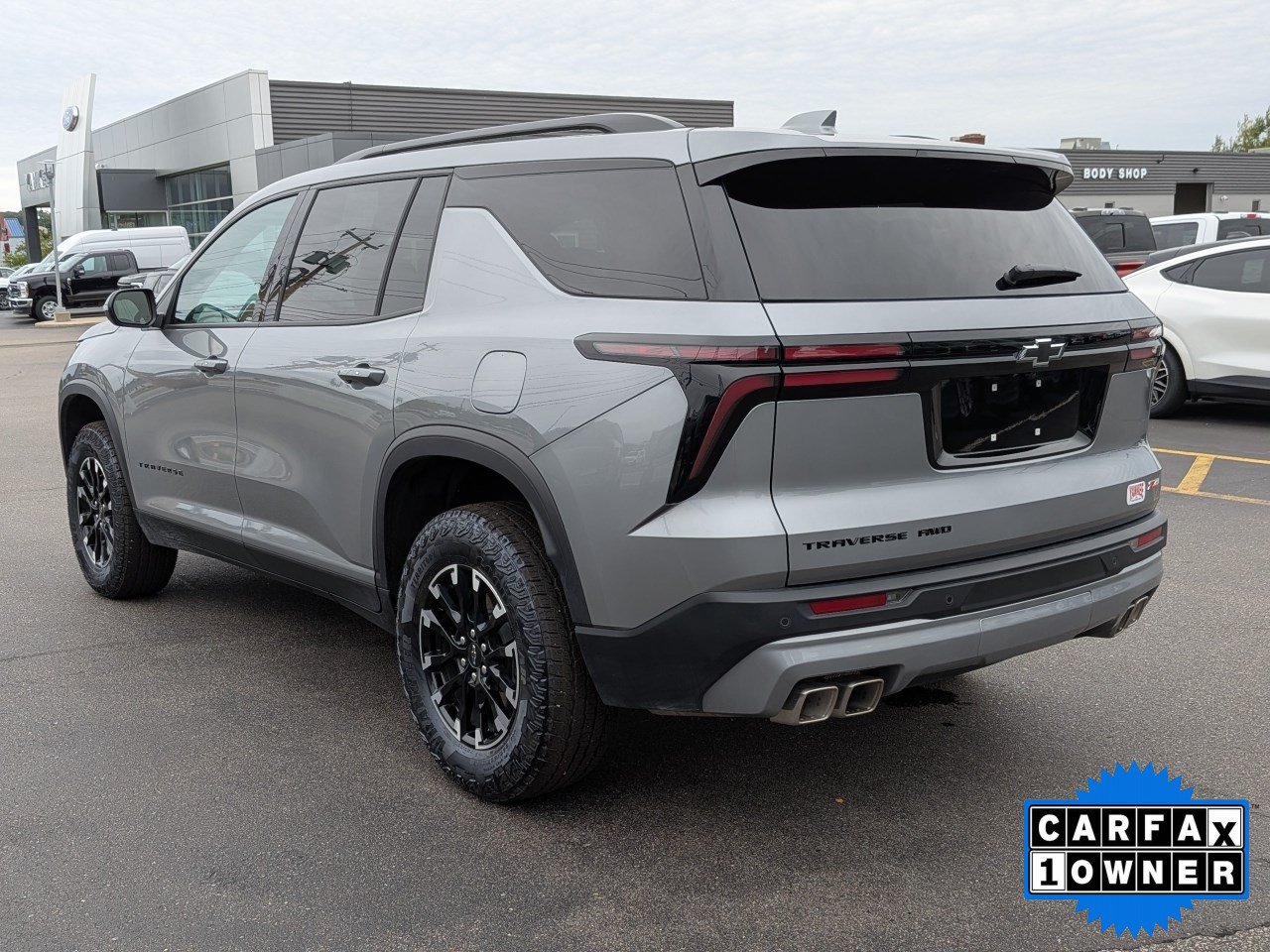 Used 2026 Chevrolet Traverse Z71 AWD/4WD image 6