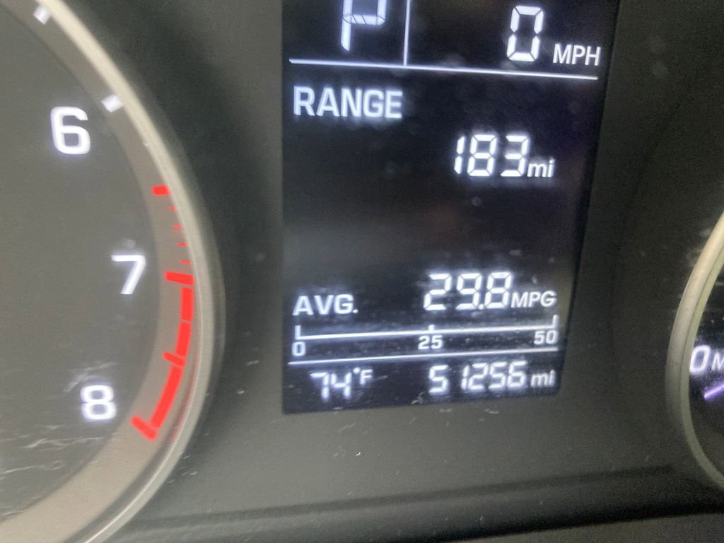 Used 2018 Hyundai Elantra SE image 20