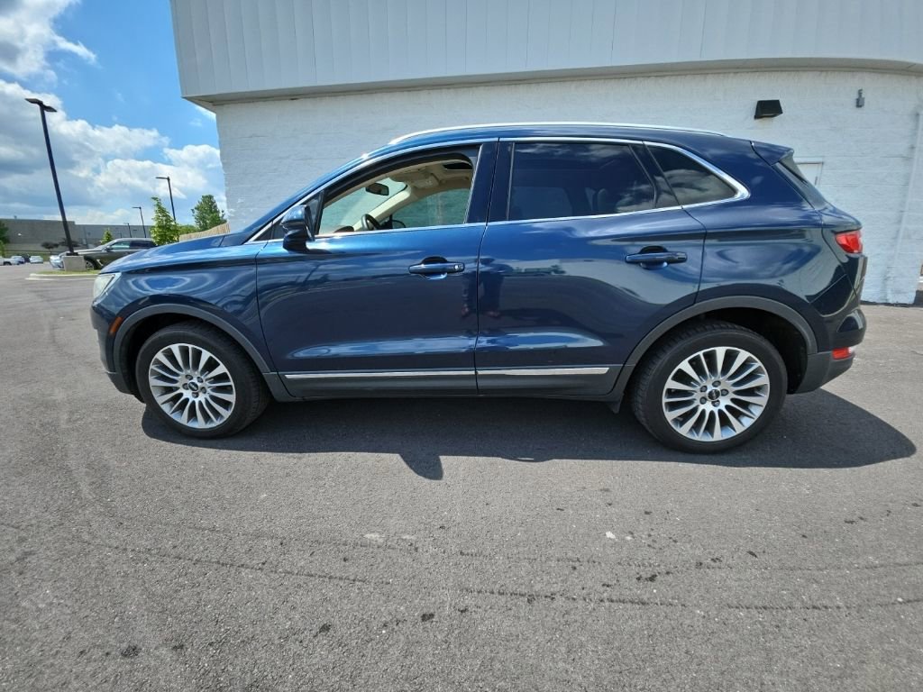 Used 2017 Lincoln MKC Reserve AWD/4WD image 4