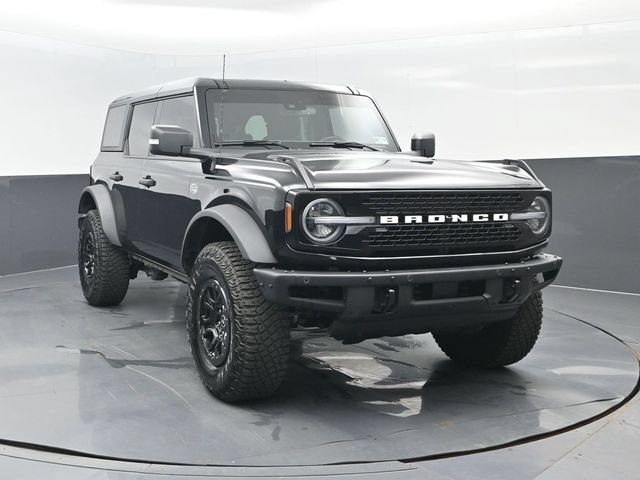 Certified 2024 Ford Bronco Wildtrak AWD/4WD image 2