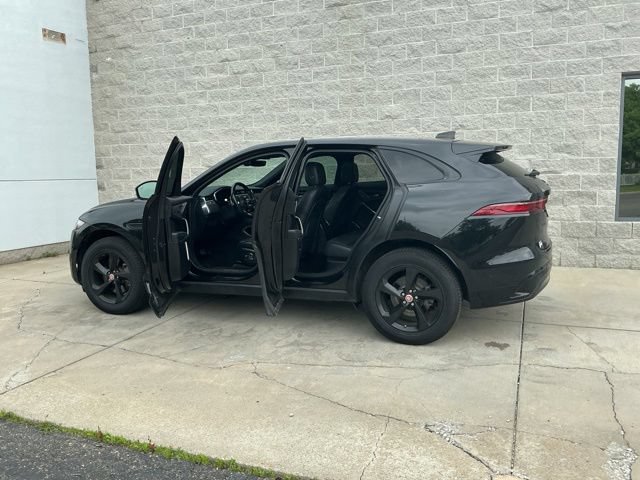 Used 2021 Jaguar F-PACE S AWD/4WD image 34