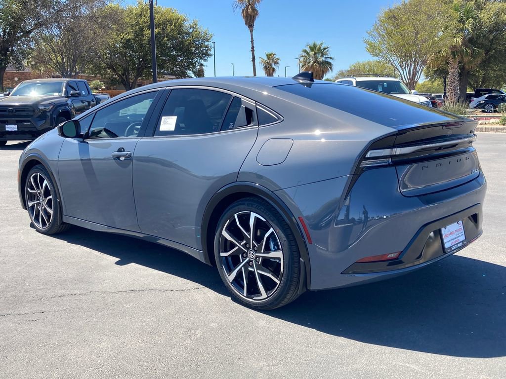 New 2026 Toyota Prius XSE image 7