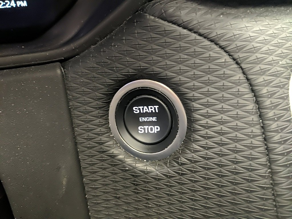 Used 2023 Land Rover Range Rover Velar R-Dynamic S image 25