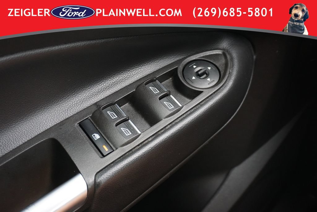 Used 2019 Ford Escape SE FWD image 30