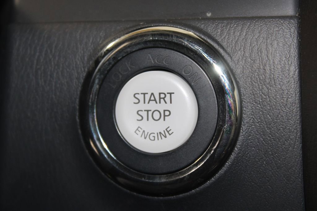 Used 2024 Nissan Armada SL image 45