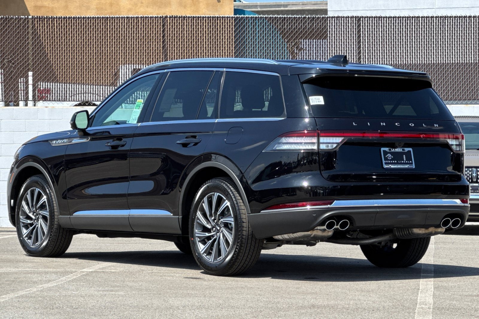 New 2025 Lincoln Aviator 2WD w/ Equipment Group 101A image 5