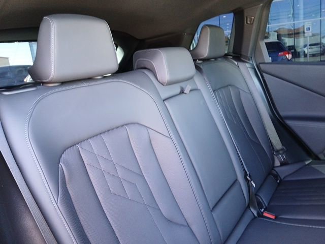 Used 2025 BMW X3 M50 w/ Premium Package image 12