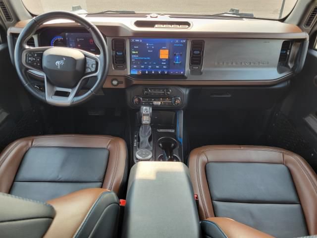 Used 2022 Ford Bronco Outer Banks AWD/4WD image 11