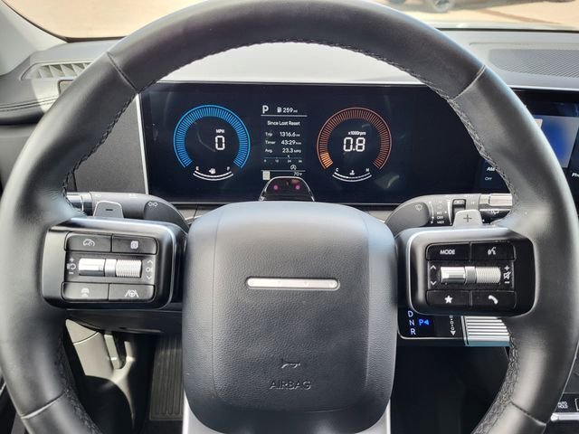 Used 2025 Hyundai Santa Fe SEL image 15