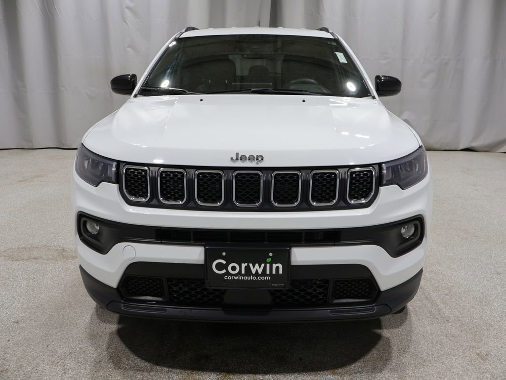 Used 2023 Jeep Compass Latitude AWD/4WD image 6