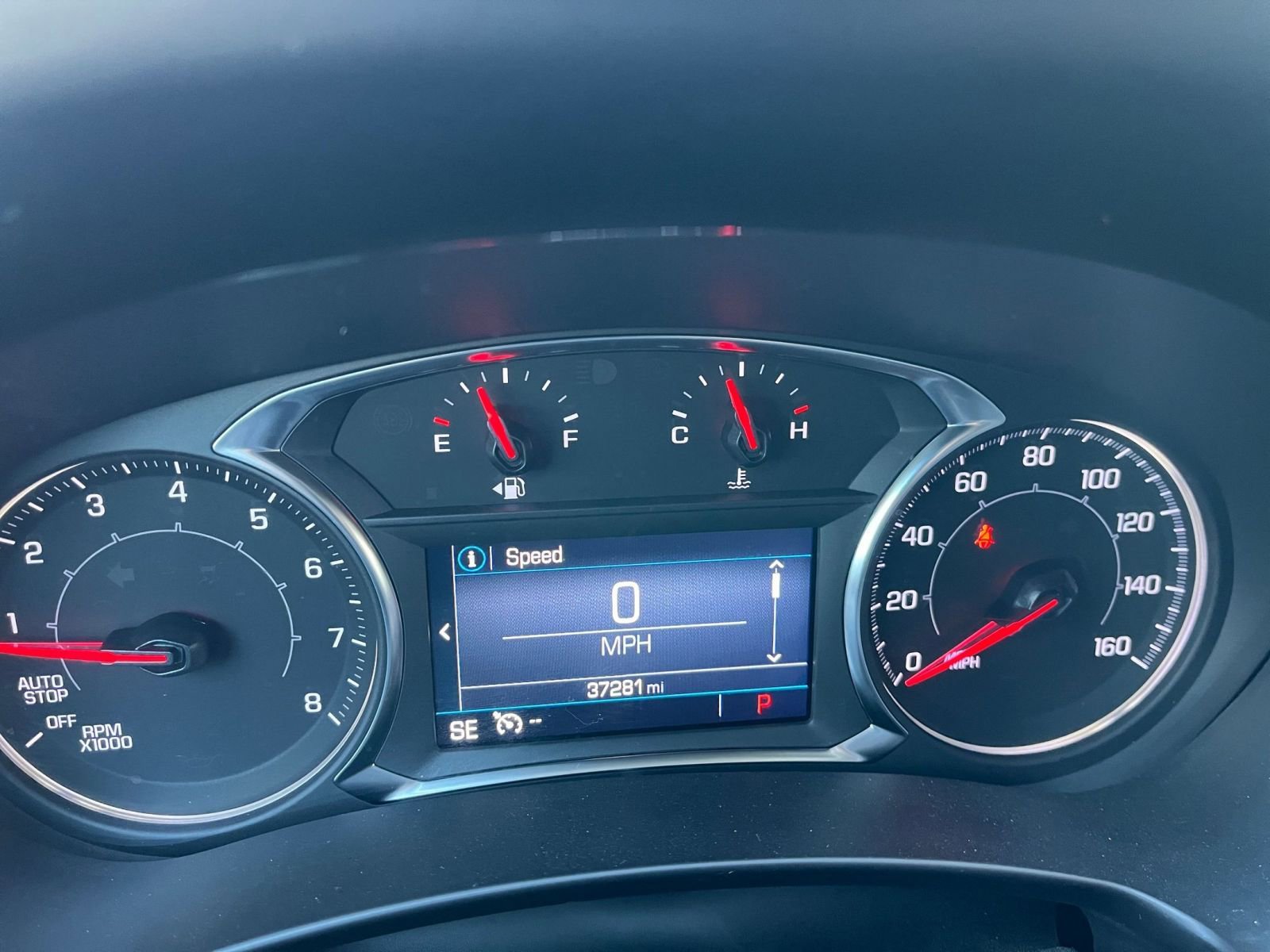 Used 2024 GMC Terrain SLE image 40