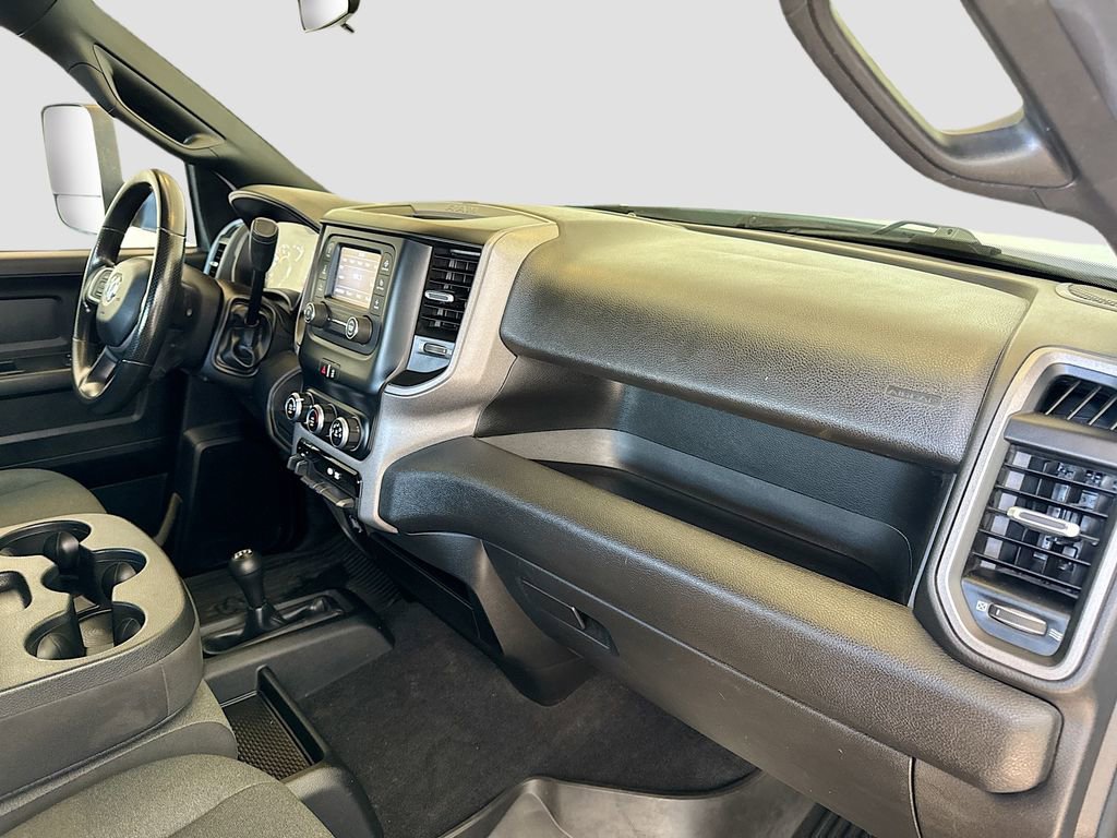 Used 2022 RAM 3500 Tradesman AWD/4WD image 27
