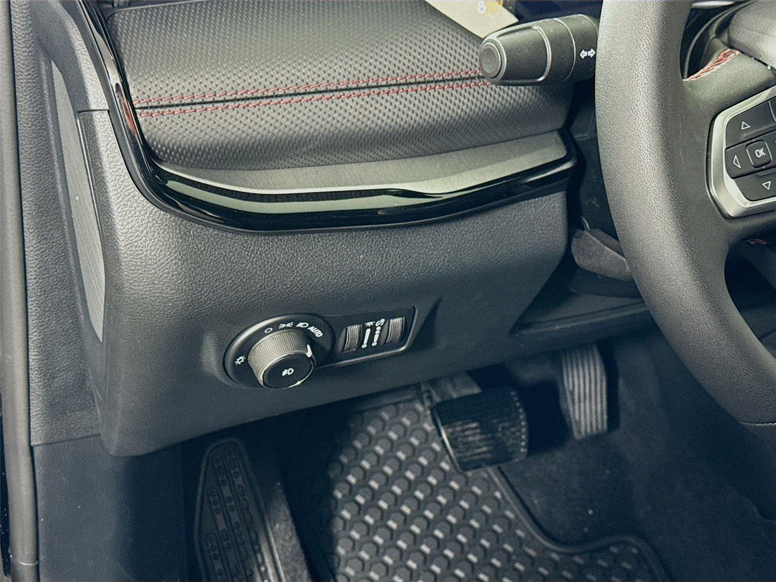 New 2026 Jeep Compass Trailhawk image 5