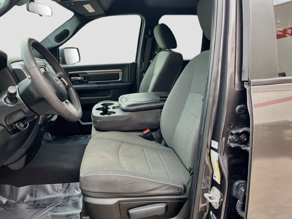 Used 2022 RAM 1500 Warlock AWD/4WD image 20