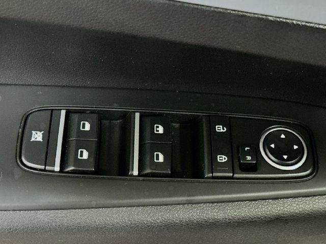 Certified 2023 Kia Forte LXS w/ LXS Technology Package FWD image 17