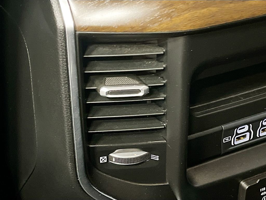 Used 2021 RAM 1500 Laramie image 26