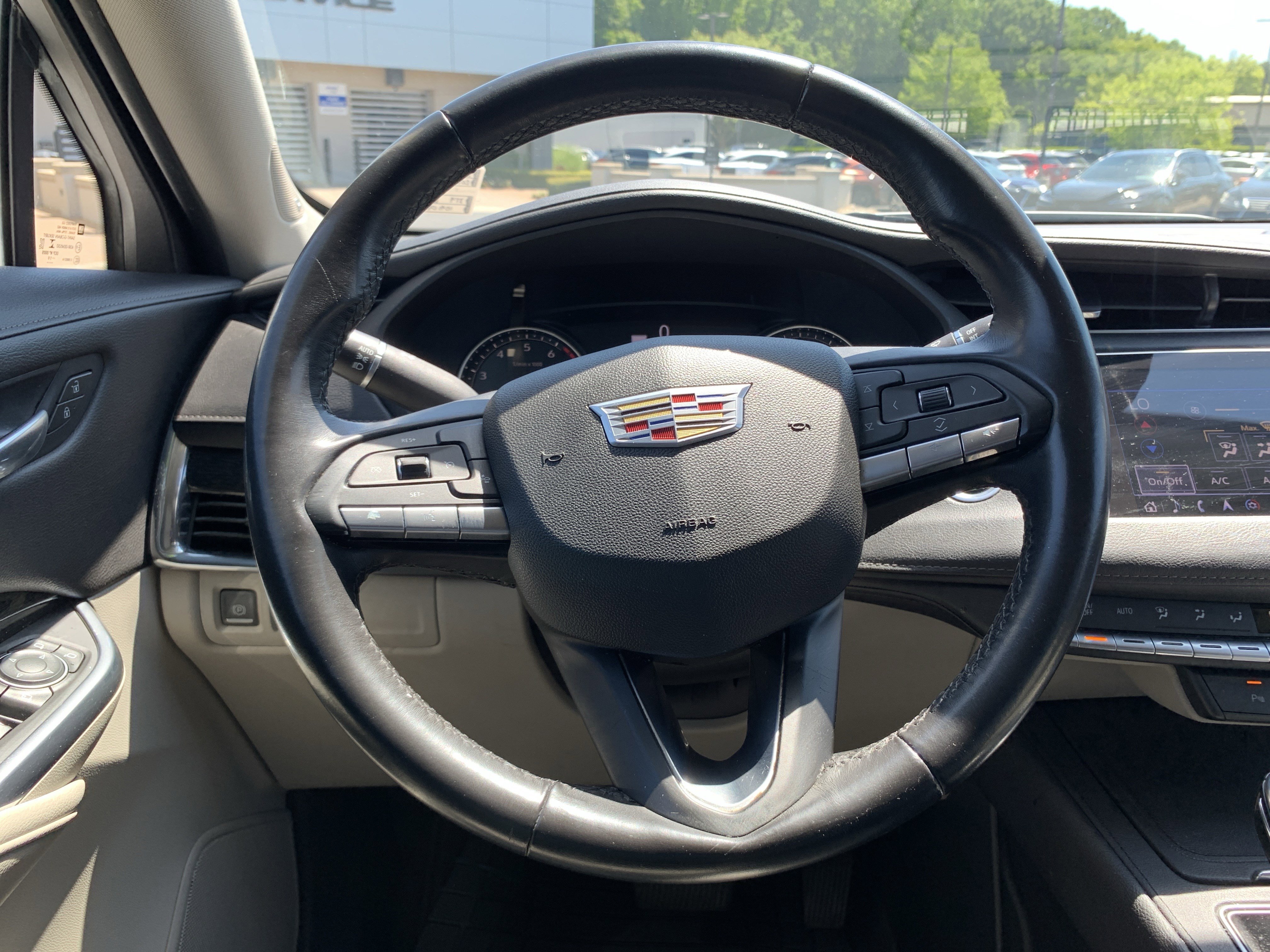 Used 2020 Cadillac XT4 Premium Luxury w/ Driver Awareness Package FWD image 18