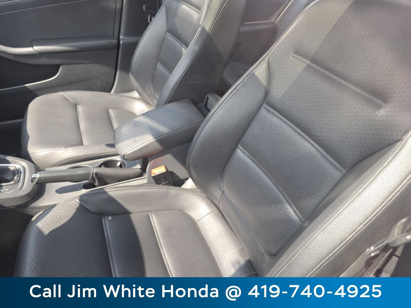 Used 2015 Volkswagen Jetta SE FWD image 17