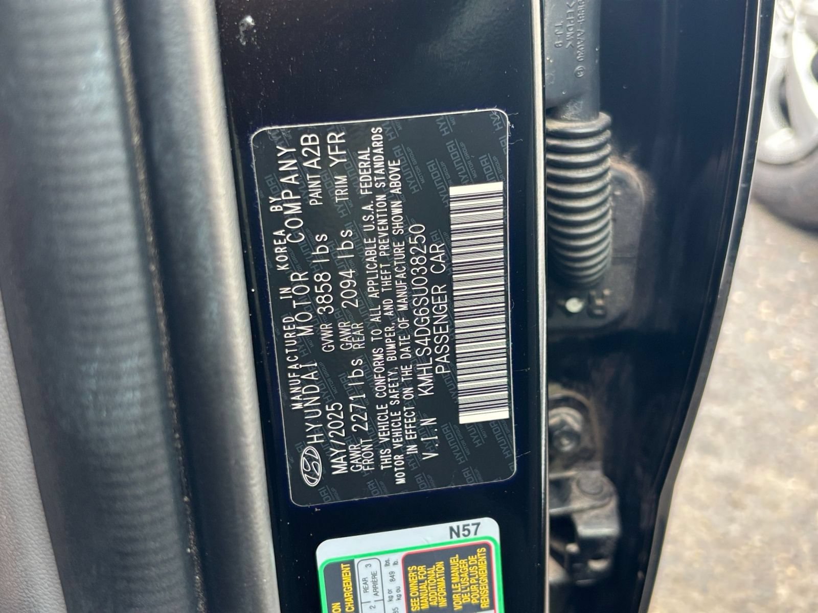 Used 2025 Hyundai Elantra SEL FWD image 26