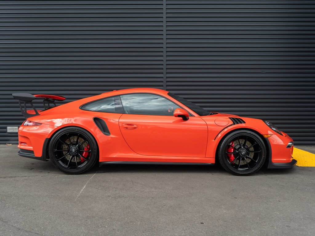 Used 2016 Porsche 911 GT3 RS image 8