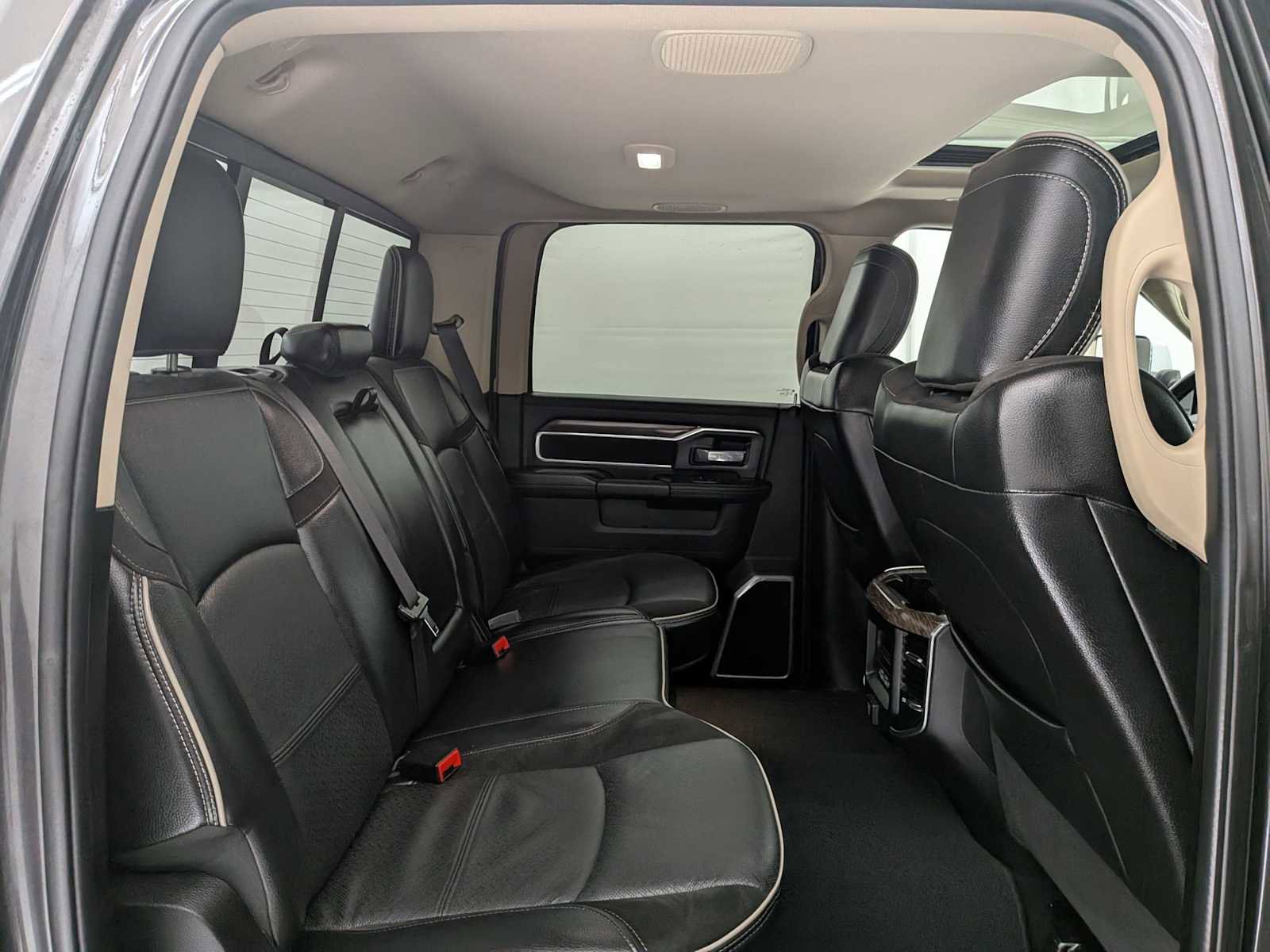 Used 2020 RAM 2500 Laramie image 24