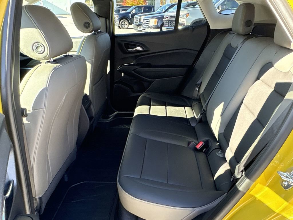 New 2025 Chevrolet Trax ACTIV w/ Driver Confidence Package image 25