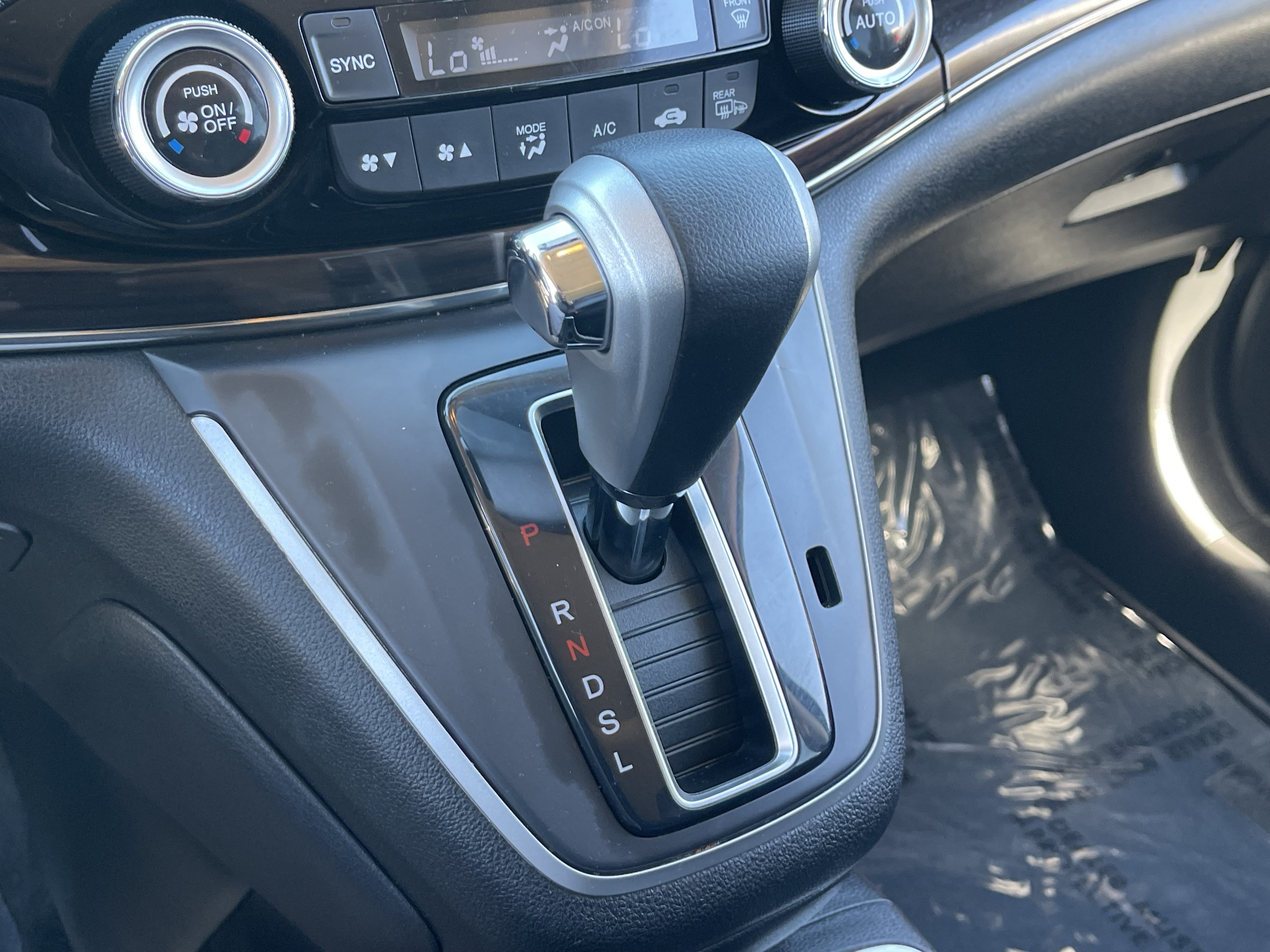 Used 2016 Honda CR-V EX-L image 26