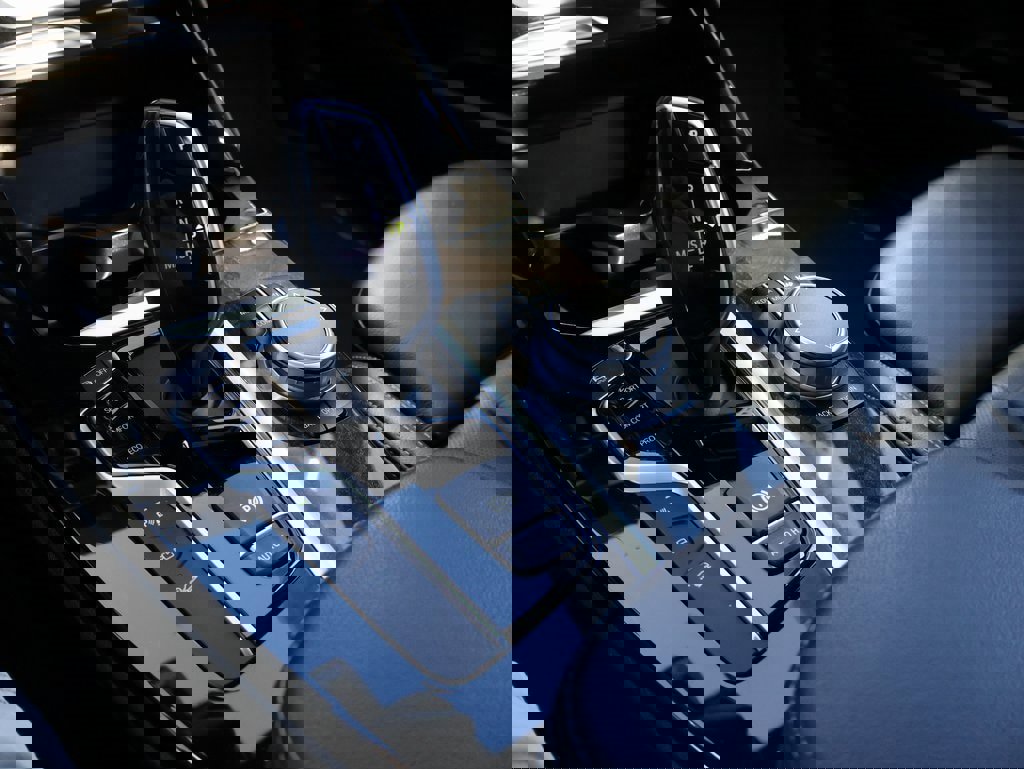 Used 2020 BMW X3 xDrive30i w/ Premium Package image 40